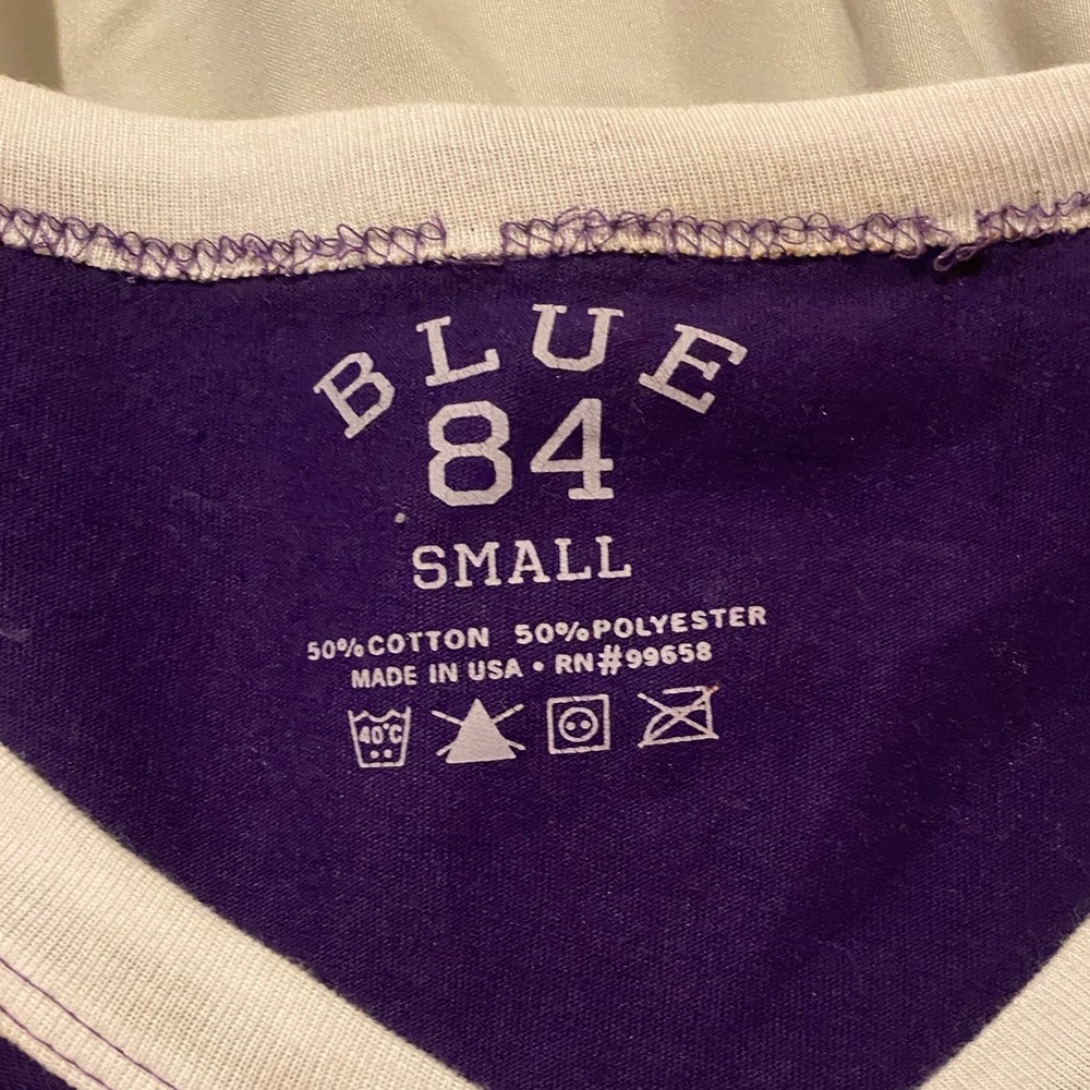 basic tshirt - Picture 2 of 3